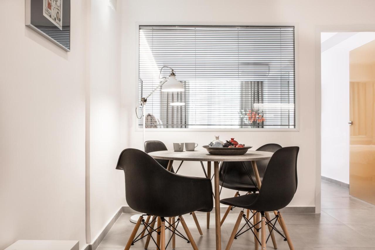 Apartmán The Square Six Atény Exteriér fotografie